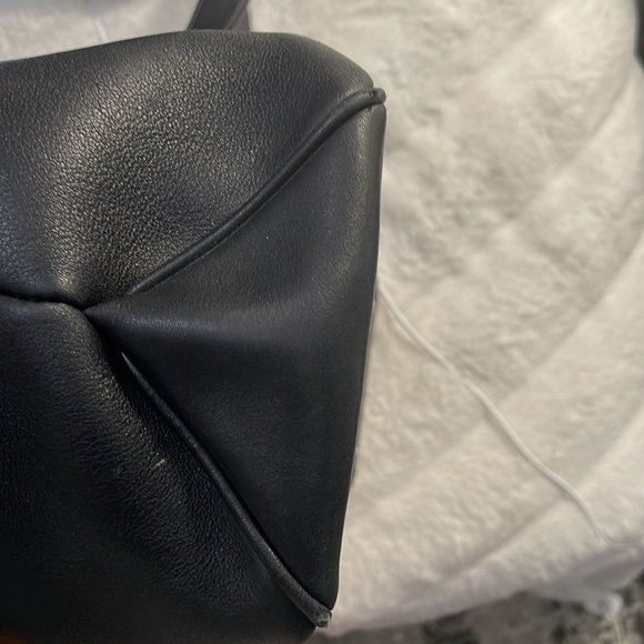 Salvatore Ferragamo purse in very good condition - Picture 11 of 17